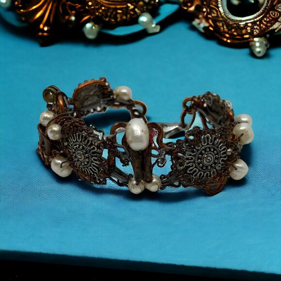 Artisan Handcrafted Gunmetal Filigree Pearl Wire Wrapped Victorian Gothic - Picture 1 of 10